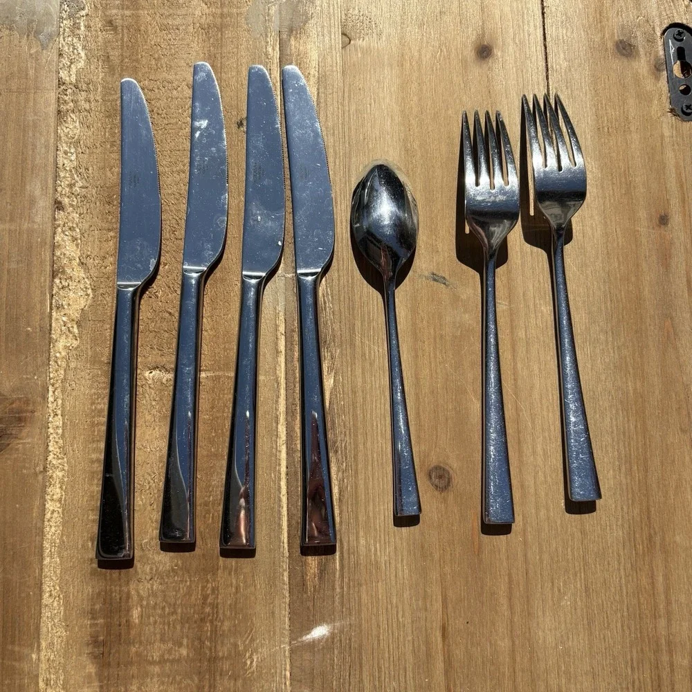 7‎ Pieces Mikasa Rockford 18/10 Stainless Steel Flatware